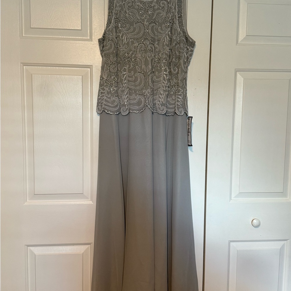 J Kara Gray Sleeveless Dress